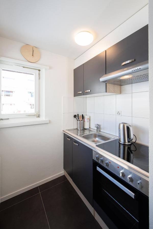 Agrimonia - Moebilierte Ferienwohnung Mit Balkon Davos Exterior photo
