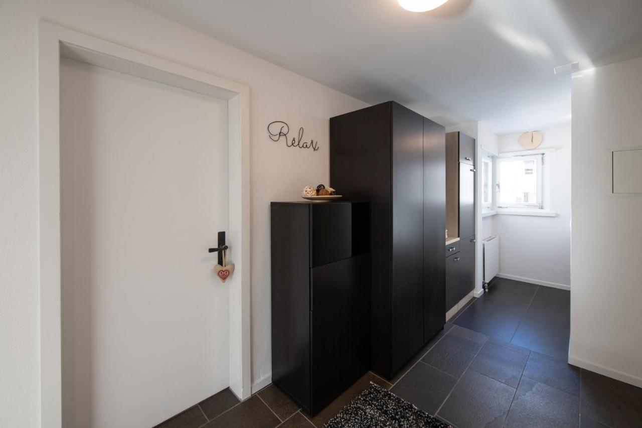 Agrimonia - Moebilierte Ferienwohnung Mit Balkon Davos Exterior photo